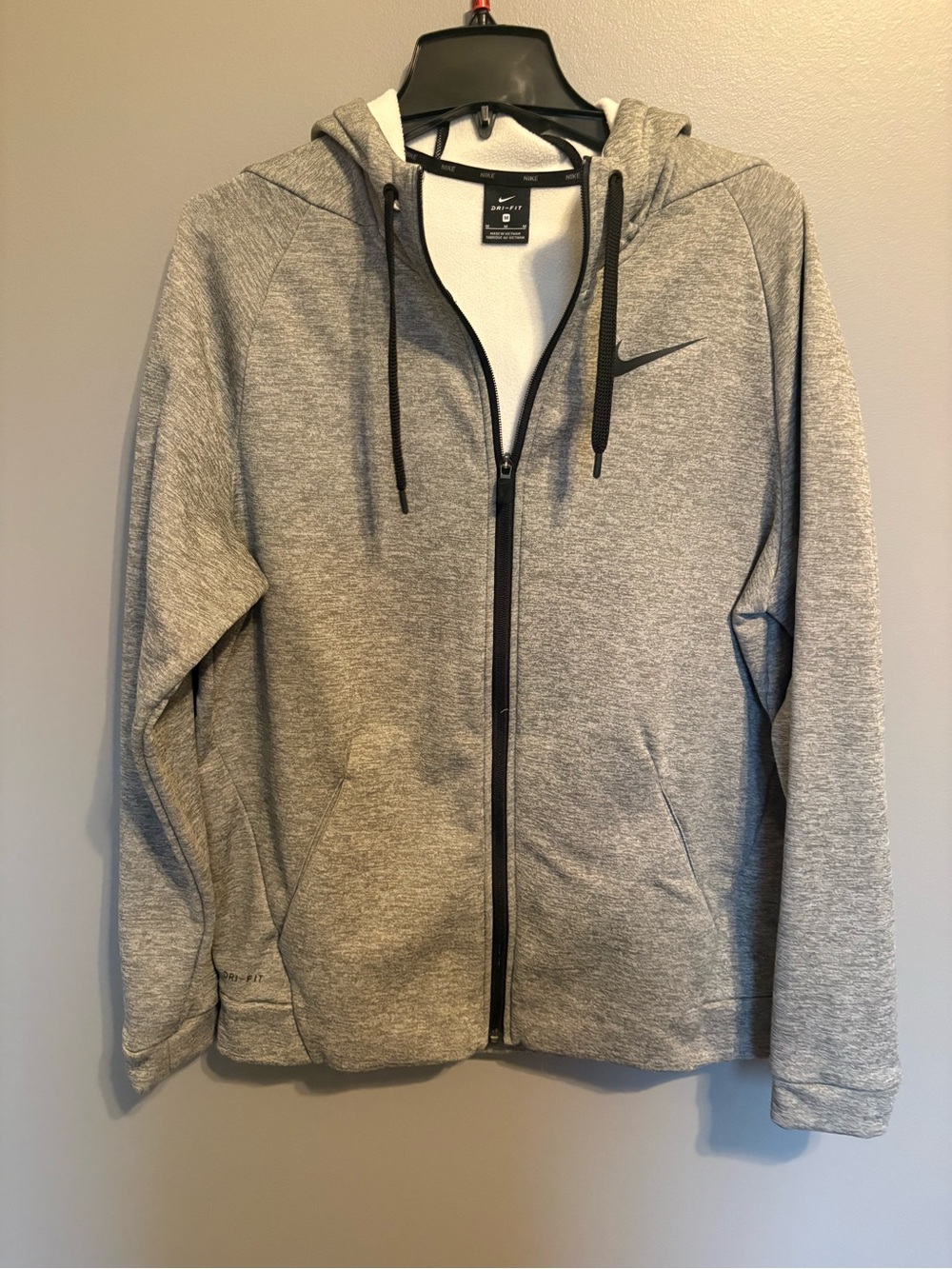 Nike Men’s Heather Gray Zip-Up Hooded Sweatshirt